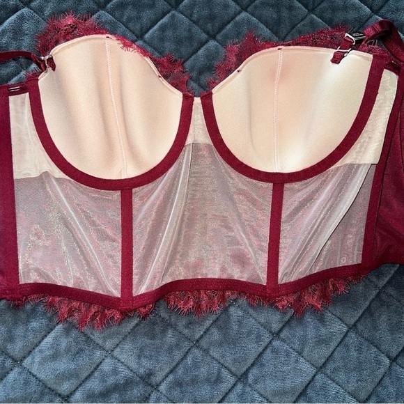 Victoria Secret Corset 32D Bustier Top Bra Dream Angels Crop Burgundy - Picture 7 of 9